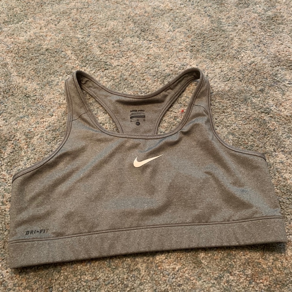 Nike pro bra